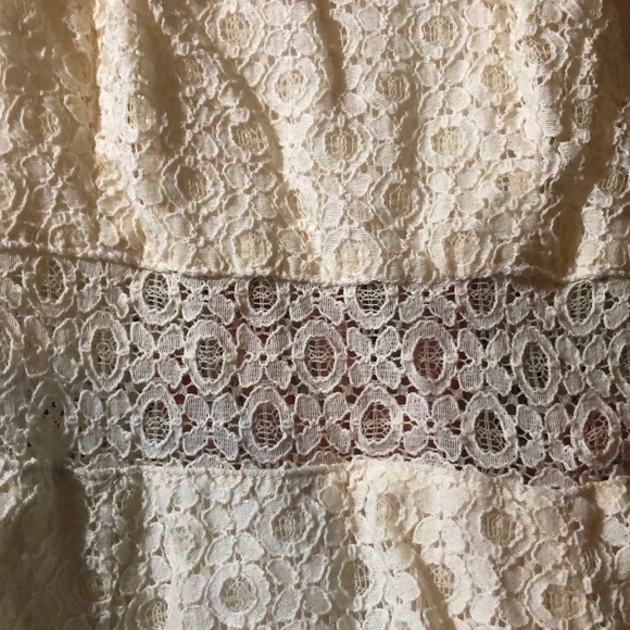 Cream/Ivory Lace Summer Dress - Picture 7 of 10